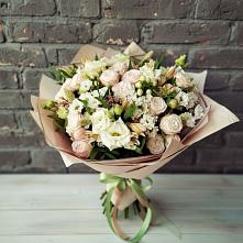 Букет цветов из:  Альстромерии, Розы и Хризантемы в Калтане