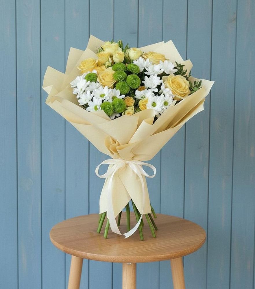 Букет цветов из: Хризантемы и Розы в Калтане