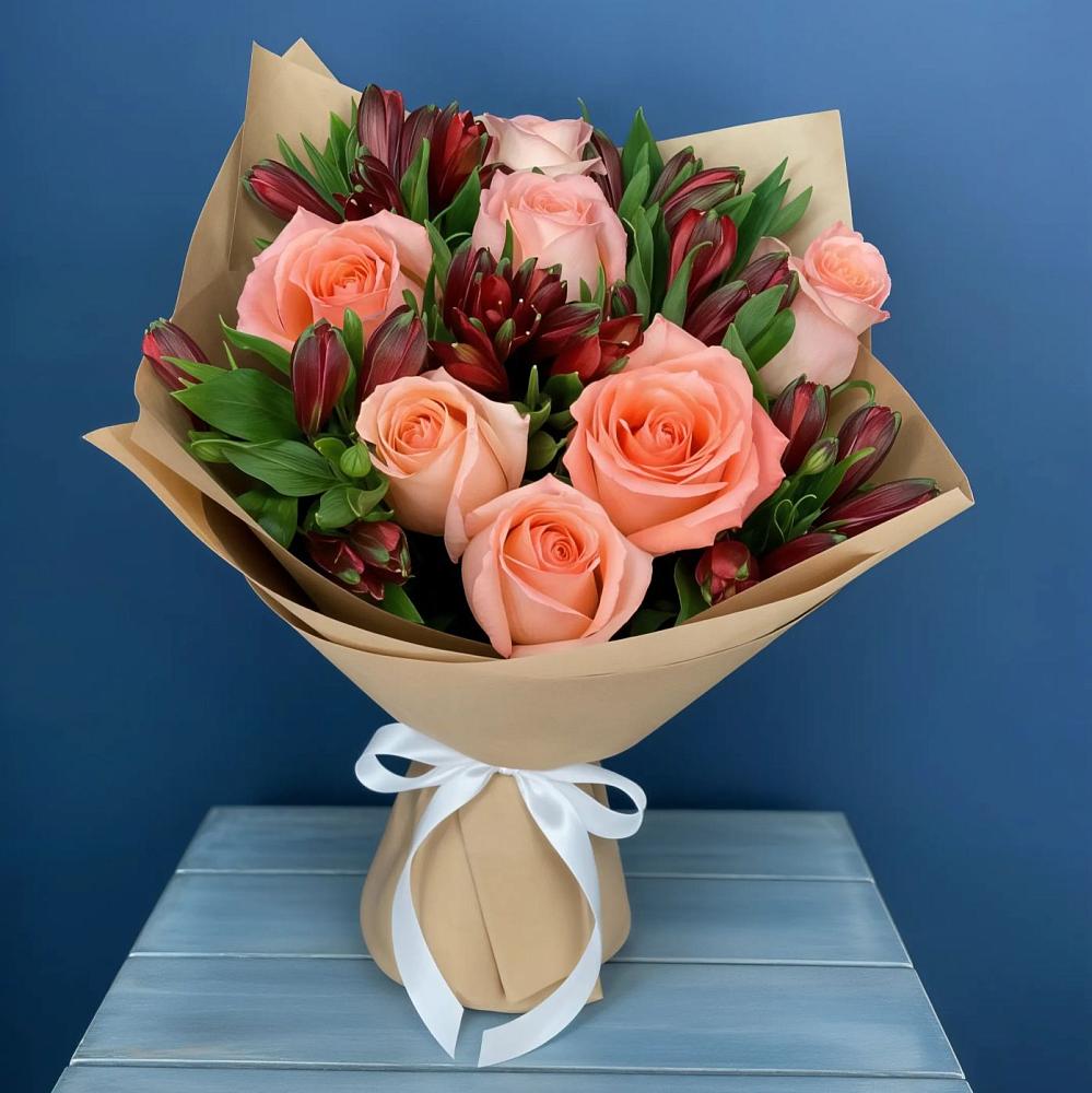 Букет цветов из: Розы и Альстромерии в Калтане