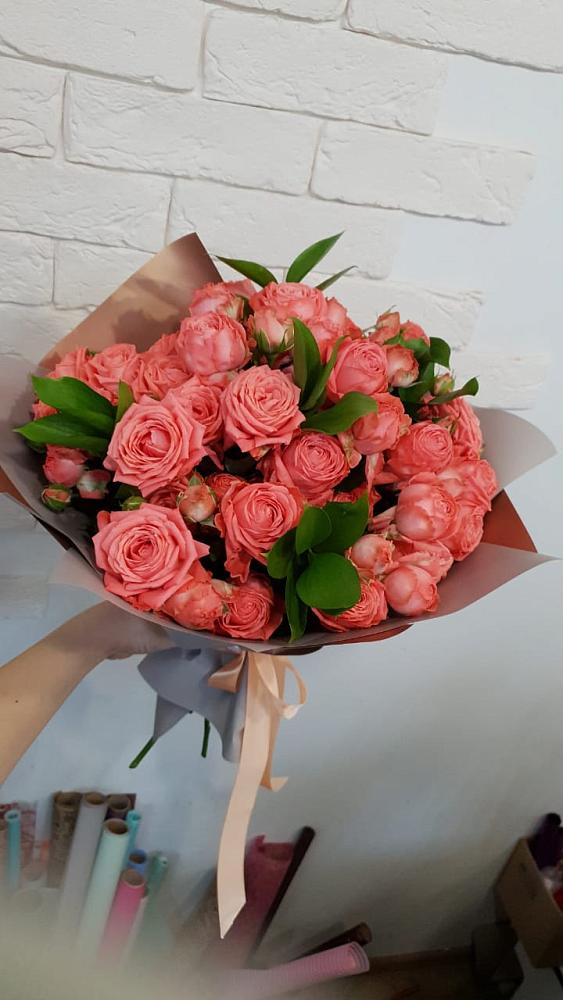 Букет цветов из: Розы в Калтане