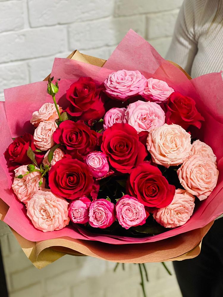 Букет цветов из: Розы в Калтане