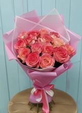 Букет 15 Розовых роз Равель в Калтане